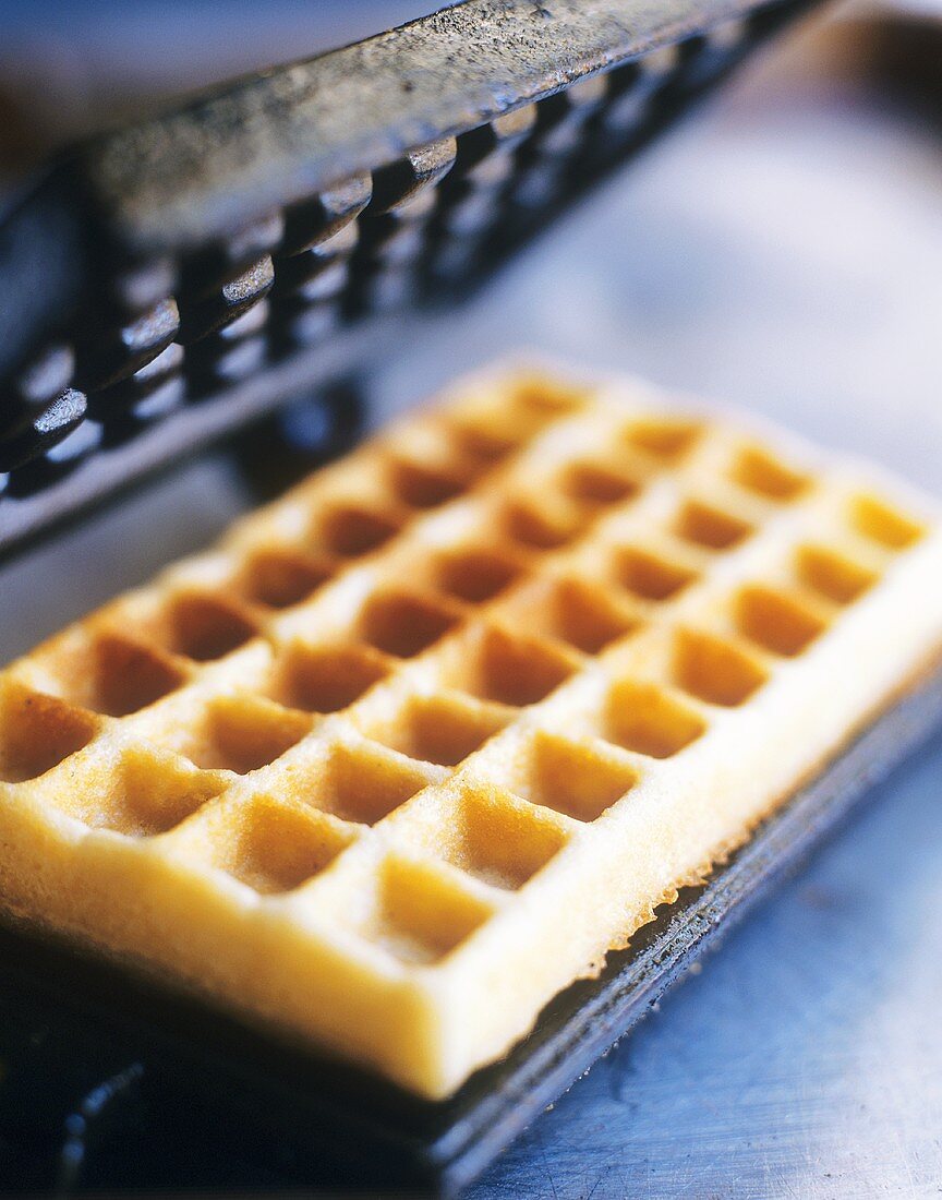 Waffle with waffle iron