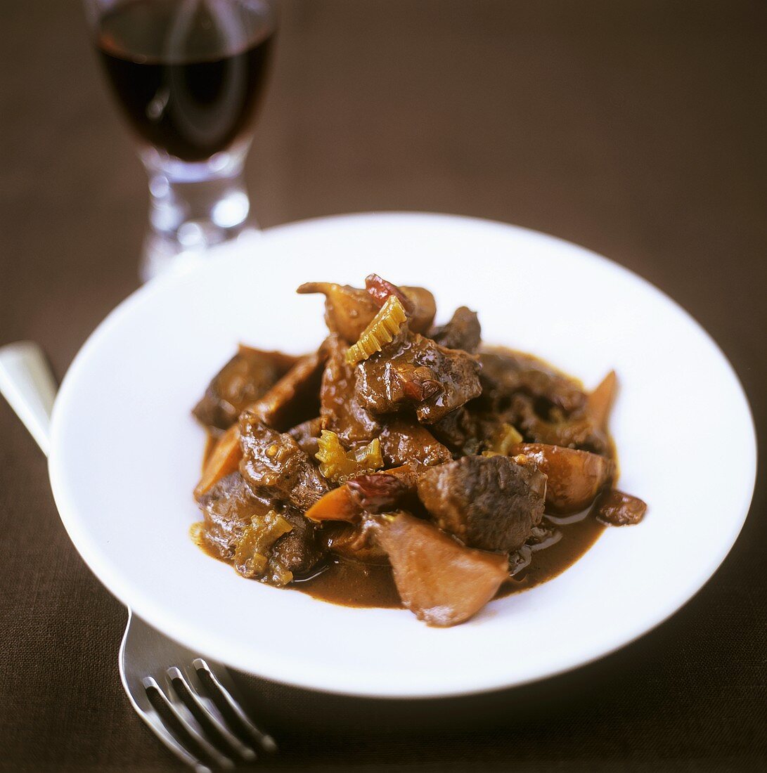 Venison ragout with red wine sauce