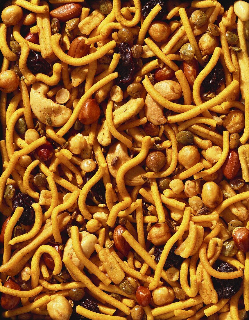 Mixed dried fruit and nuts (full-frame)