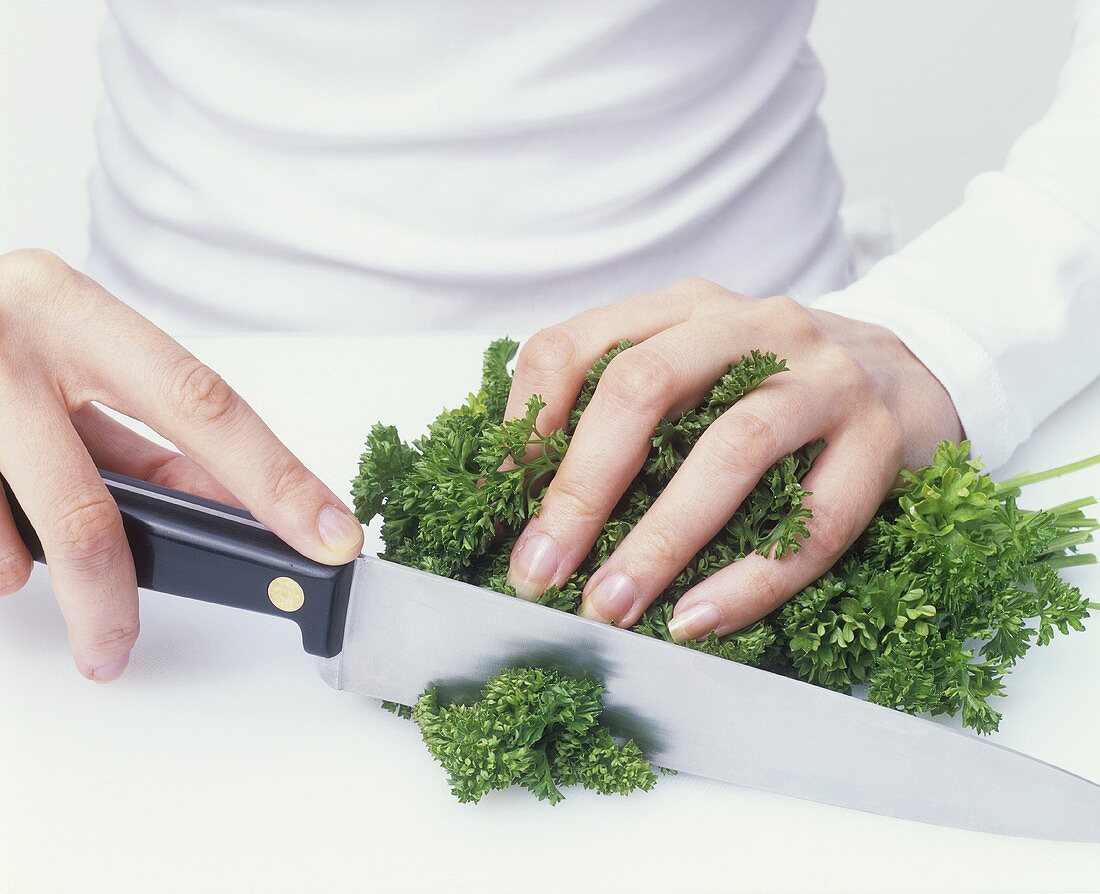 Chopping curled parsley