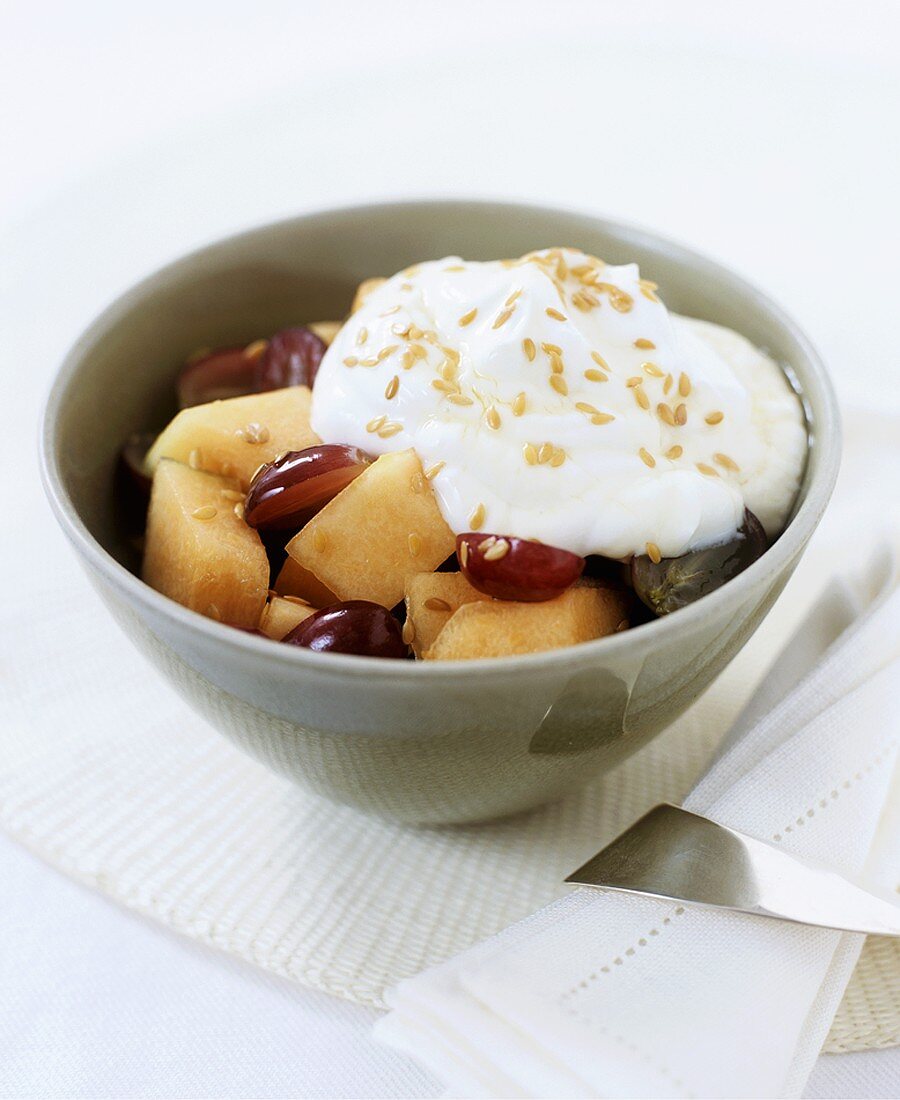 Fruit salad with low-fat yoghurt