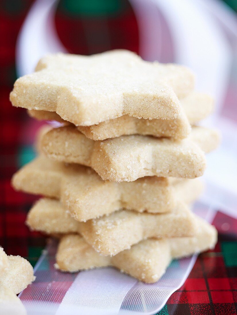 Star-shaped biscuits