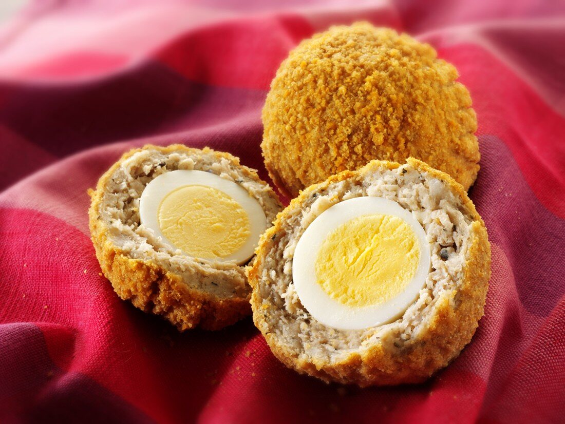 Scotch Eggs (Eier-Wurstbrät-Bällchen, England)