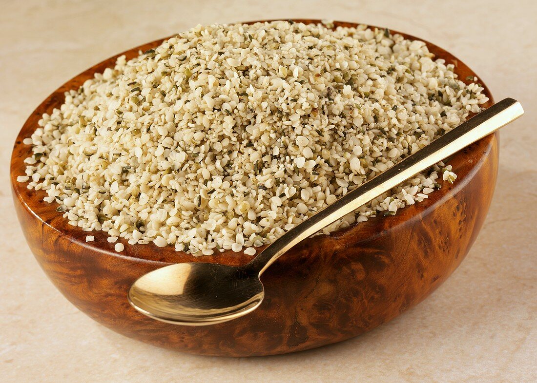 Shelled hemp seeds in a bowl