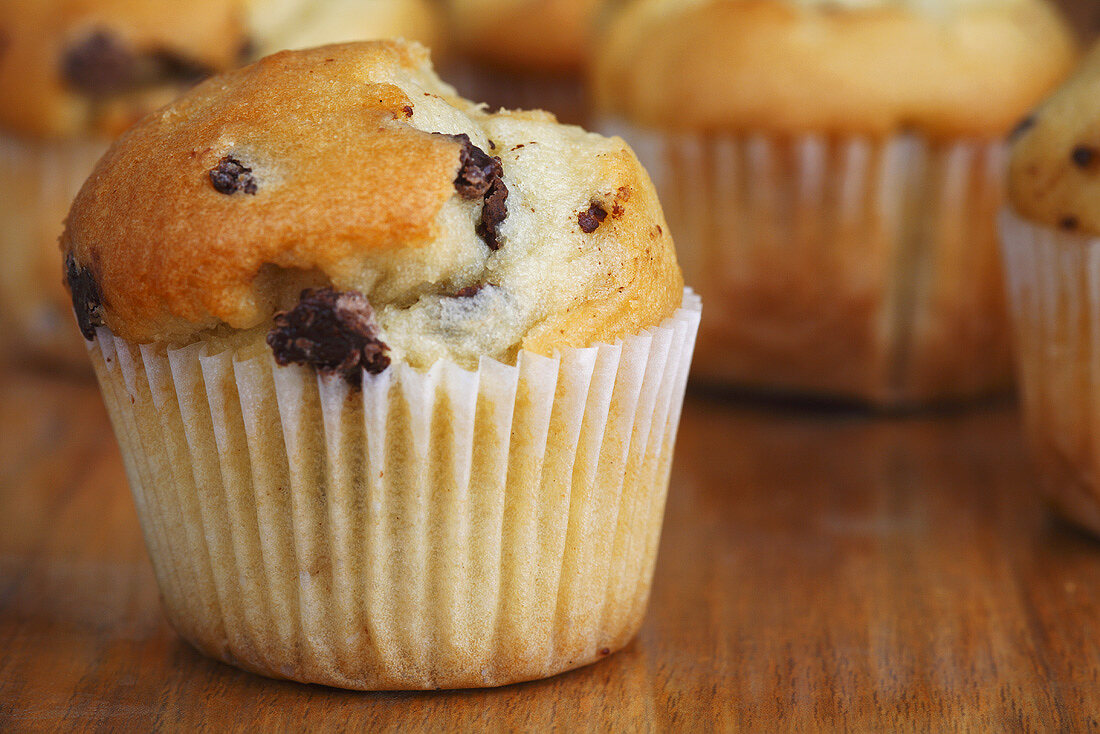 Mehrere Chocolate Chip Muffins