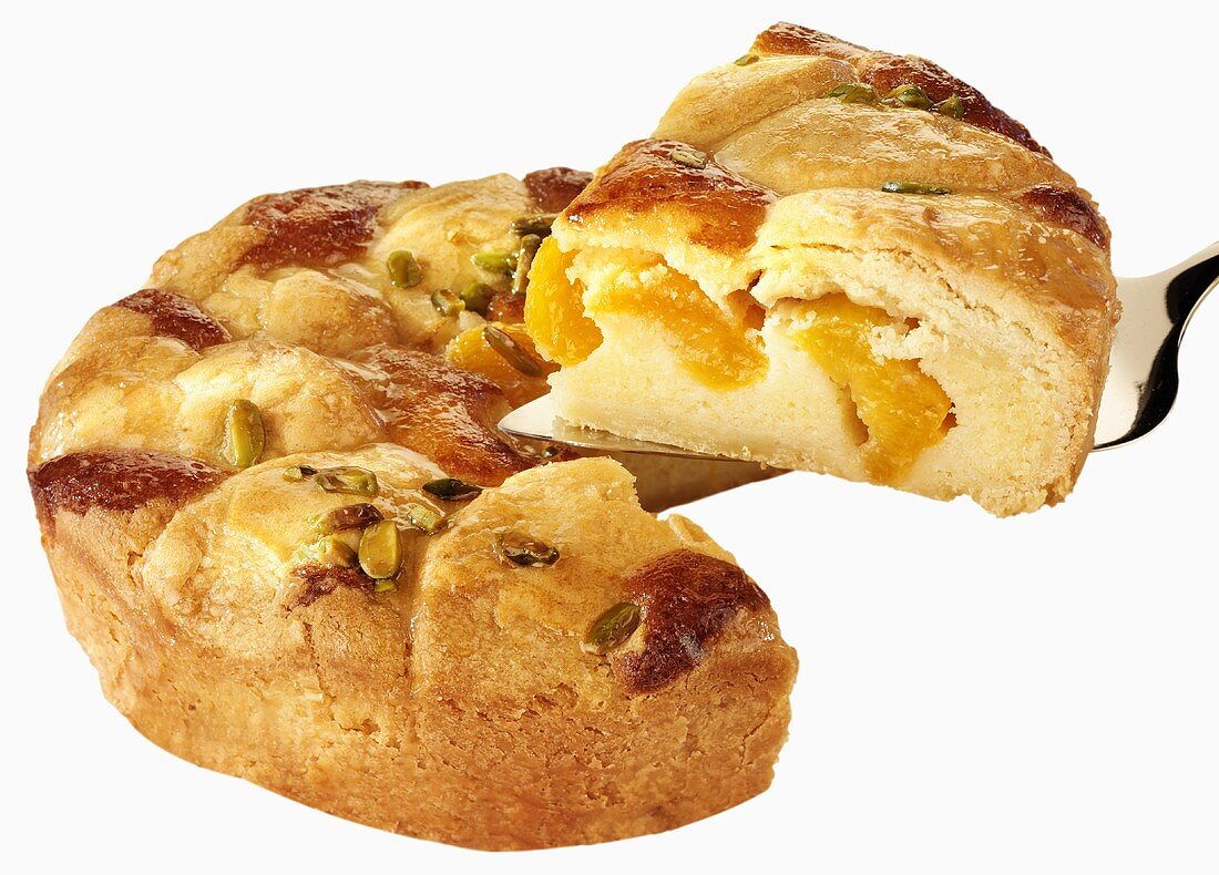 Apricot and pistachio croustade (France)