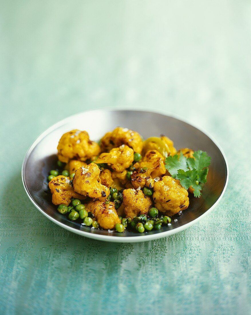 Gobi Matar (Cauliflower and peas with cumin, India)