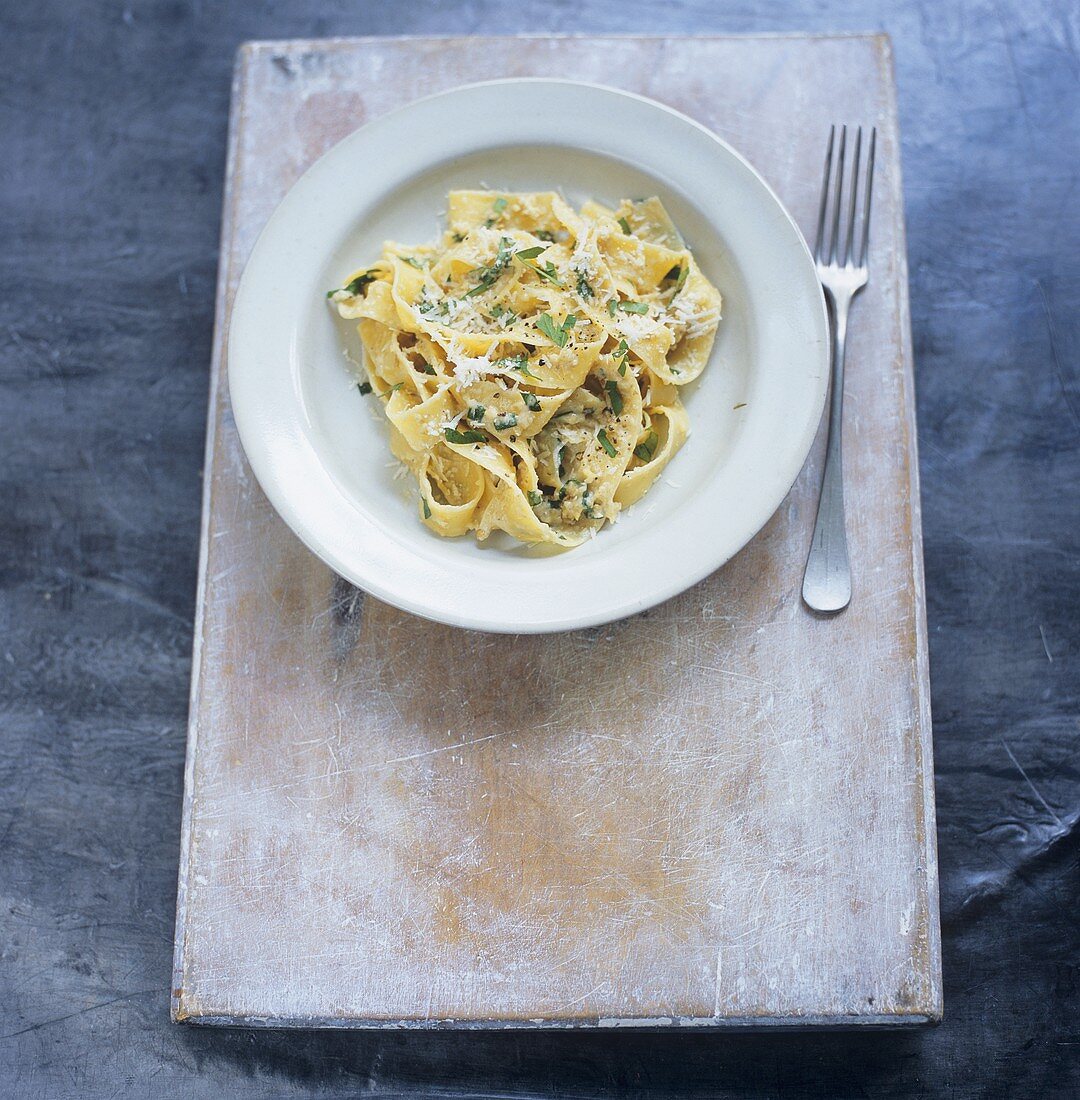 Tagliatelle with Parmesan and parsley