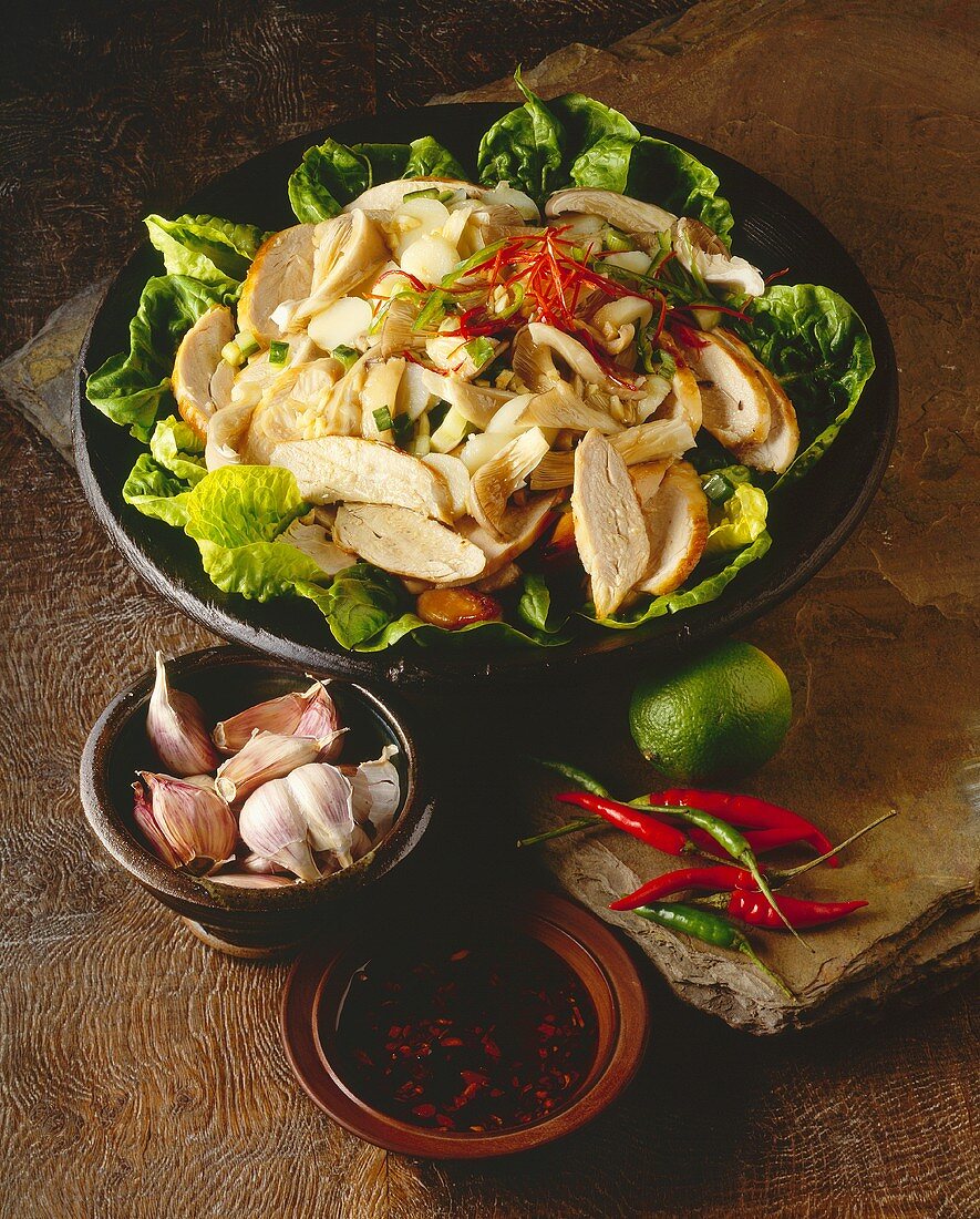 Yam Kai (Thai salad with chicken breast)