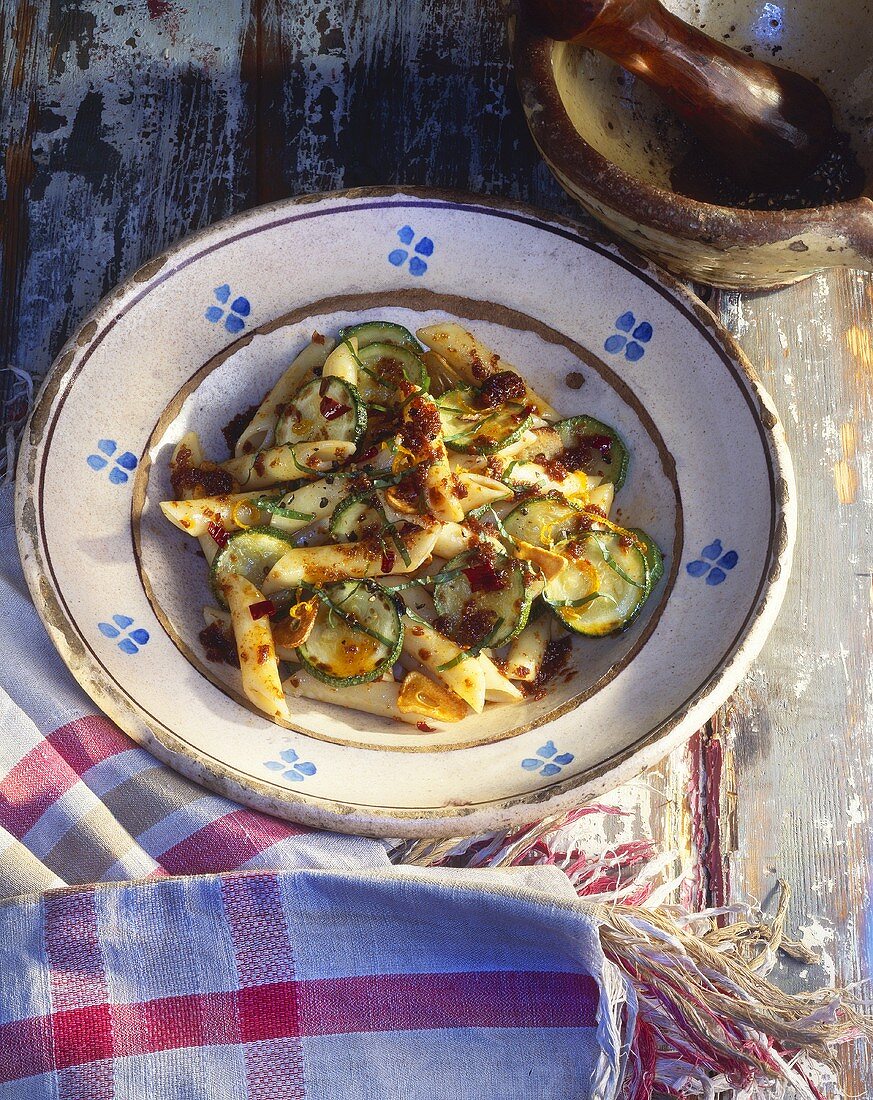 Penne mit Zucchini