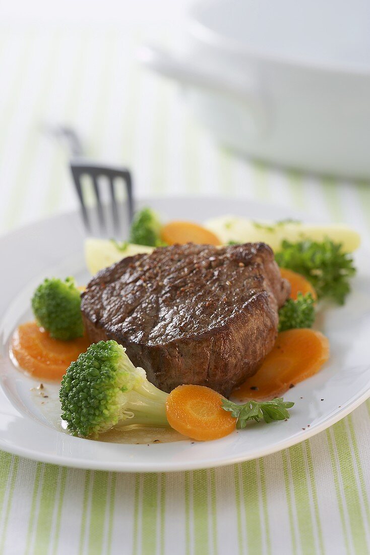 Fillet of beef on vegetables