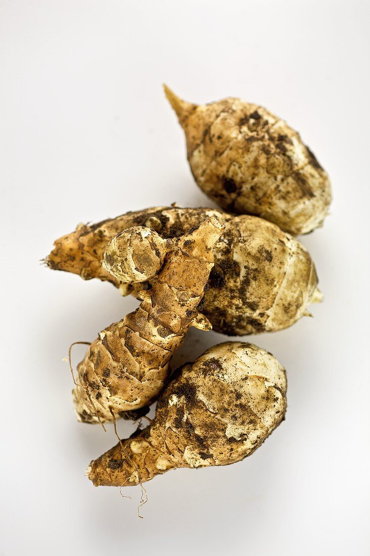 Several Jerusalem artichokes (overhead view)