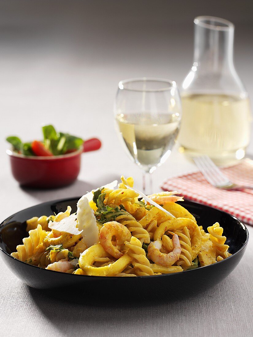 Fusilli with prawns and squid, white wine