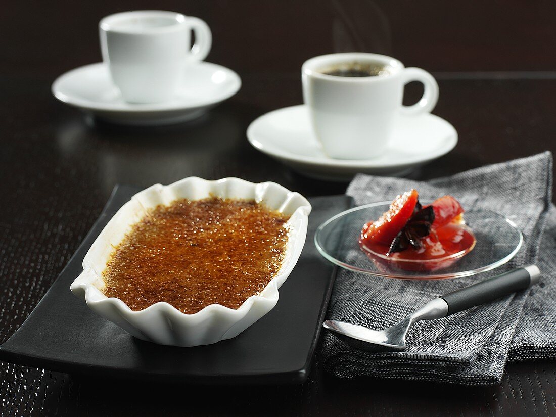 Creme brulee und Espresso