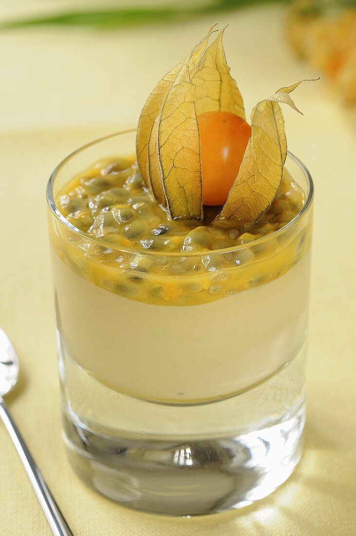 Banana cream with passion fruit and physalis
