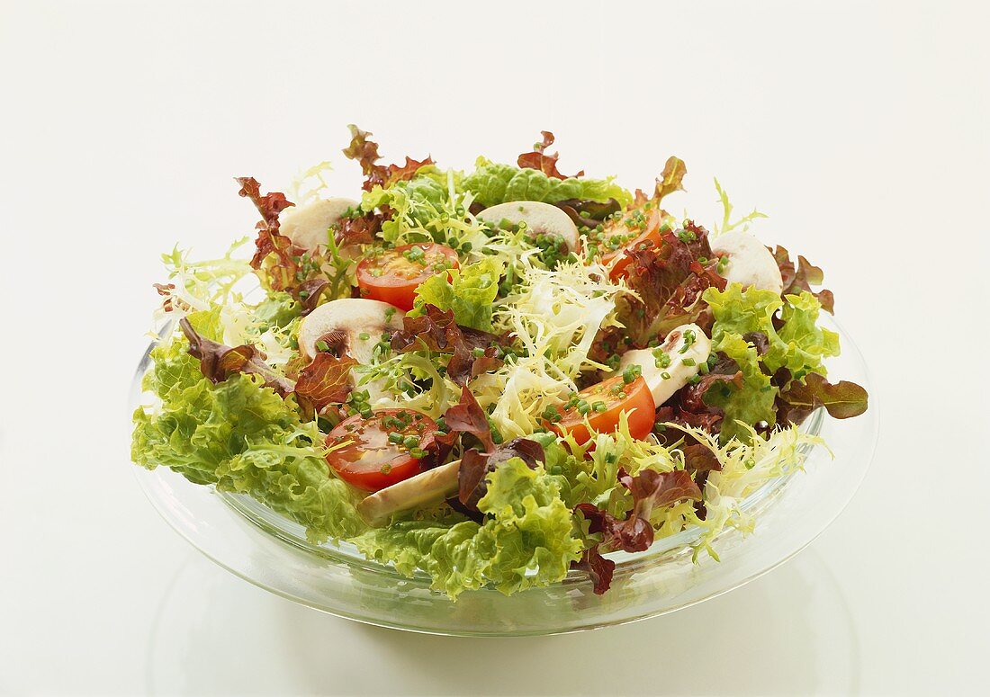 Mixed Salad with Cherry Tomatoes