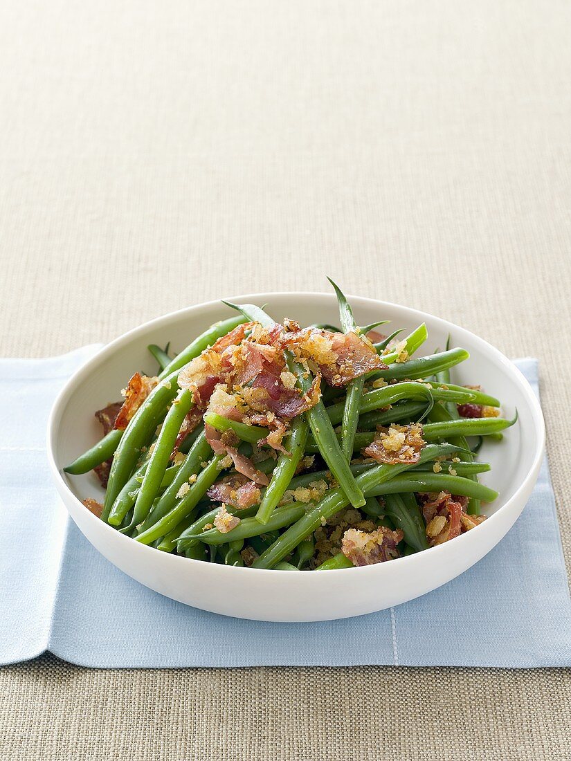 Green beans with crispy pancetta