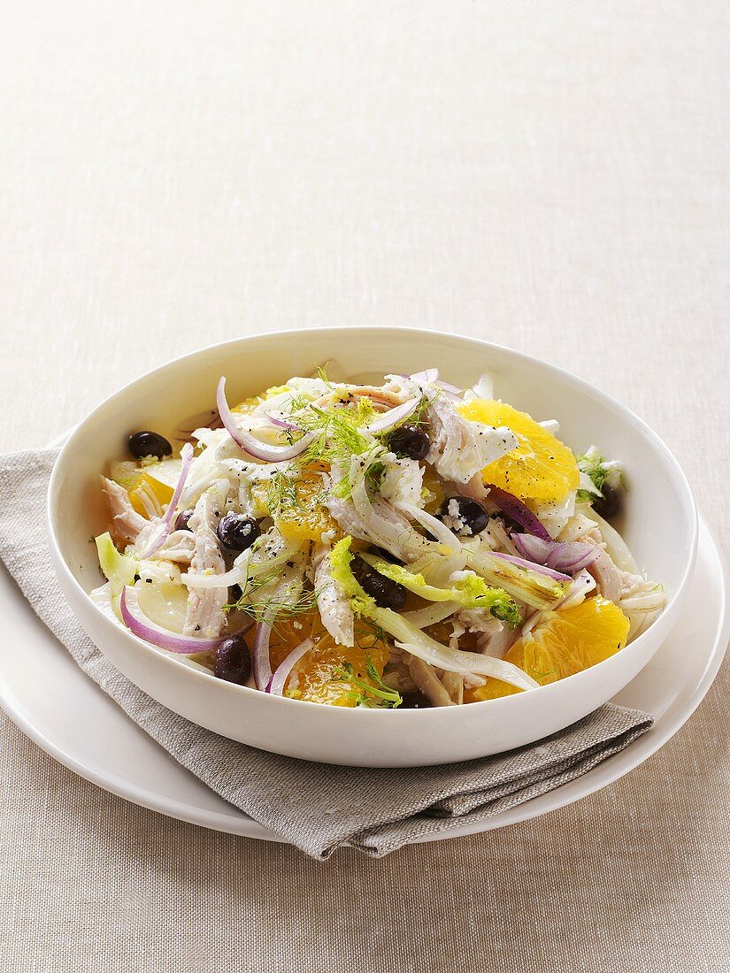 Fenchel-Orangen-Salat mit Hähnchenfleisch