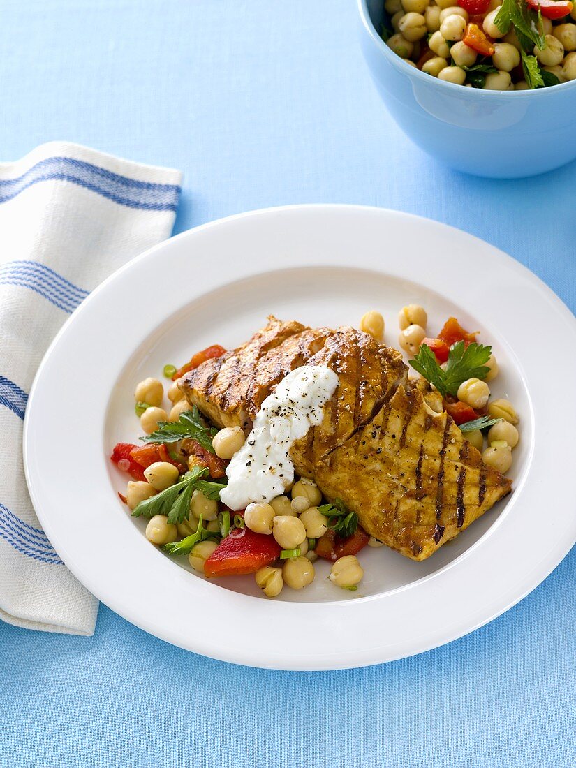 Grilled fish fillet with chick-pea salad