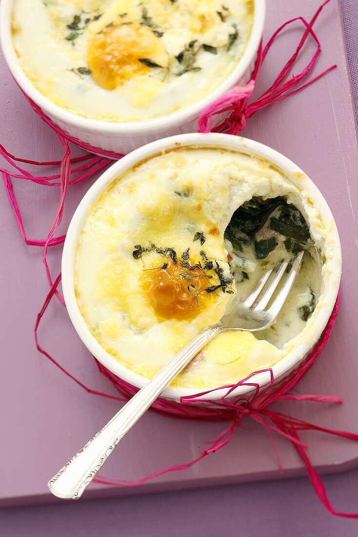 Baked egg and spinach dish