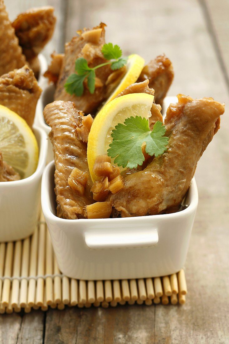 Chicken wings with honey and garlic