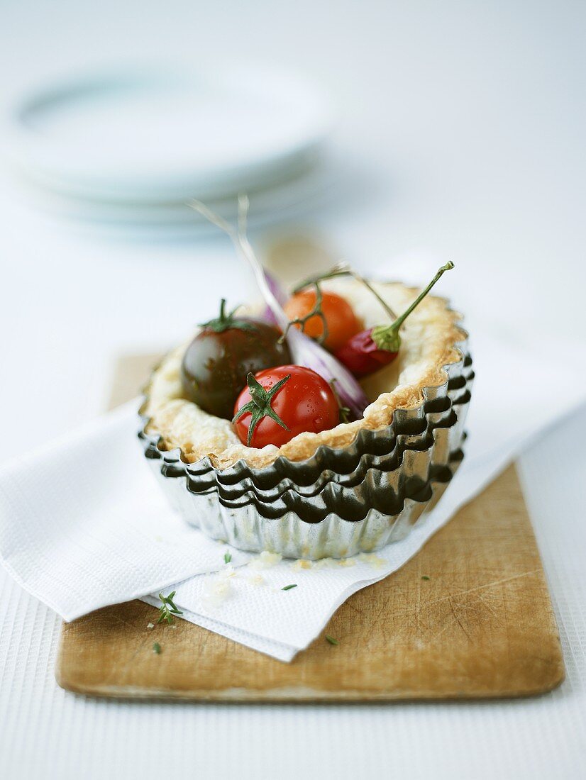 Tomatoes in tart shell