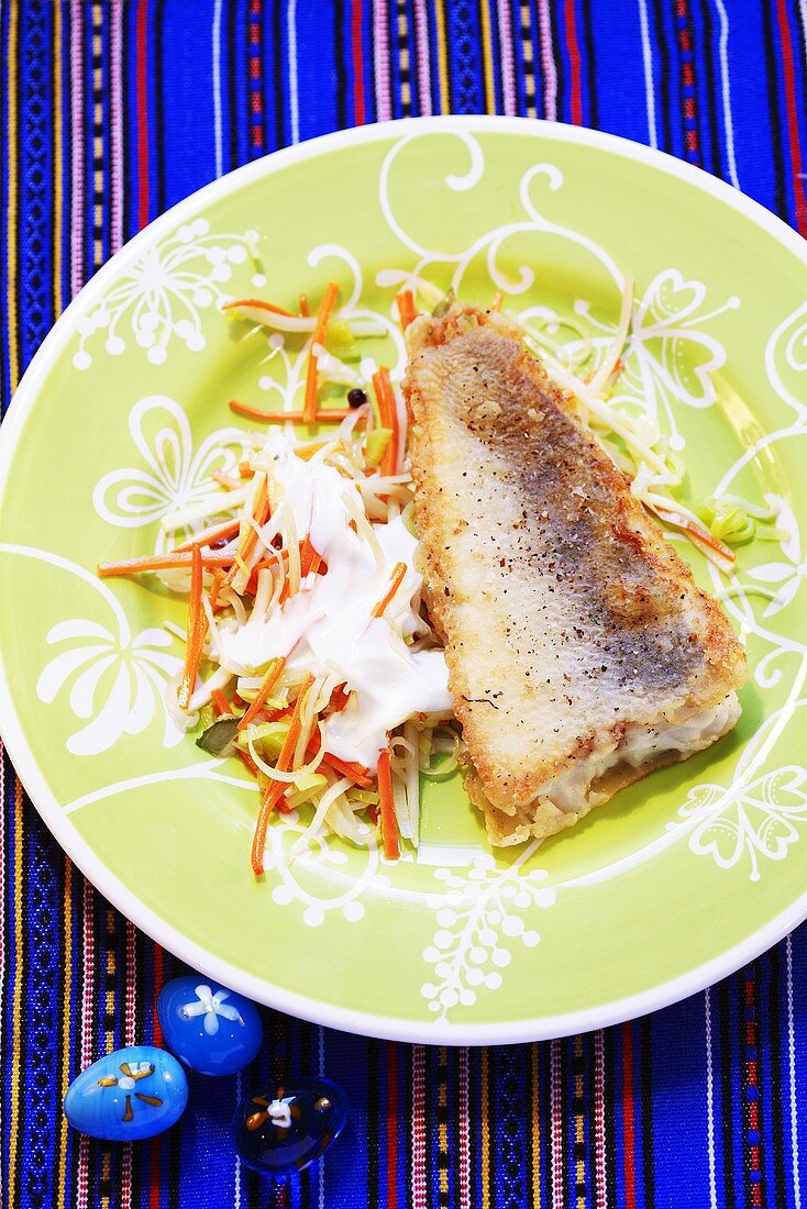 Fried zander with vegetables