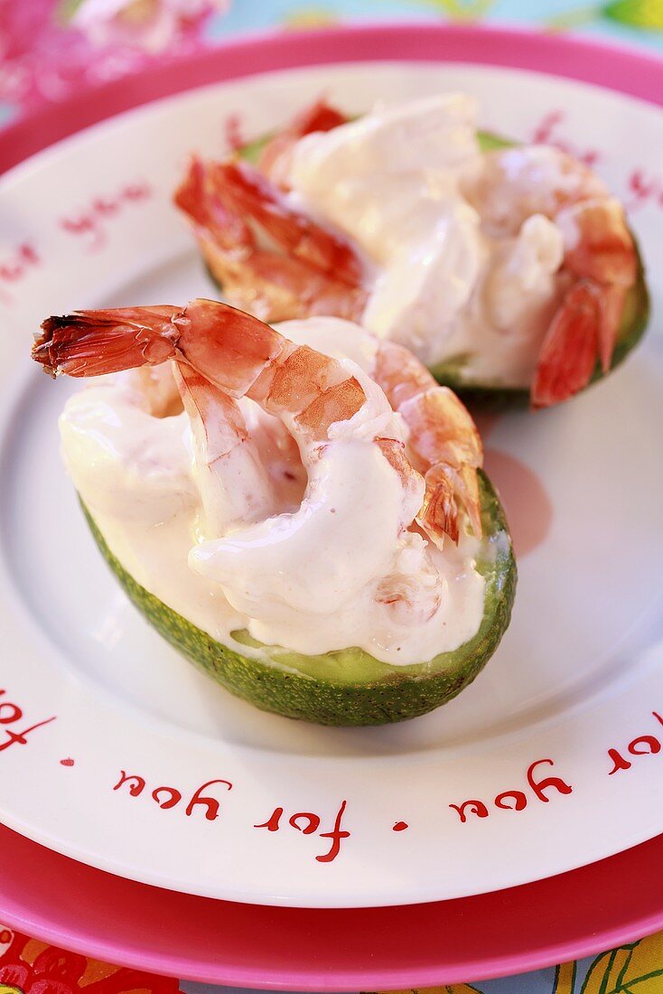 Avocados stuffed with prawns