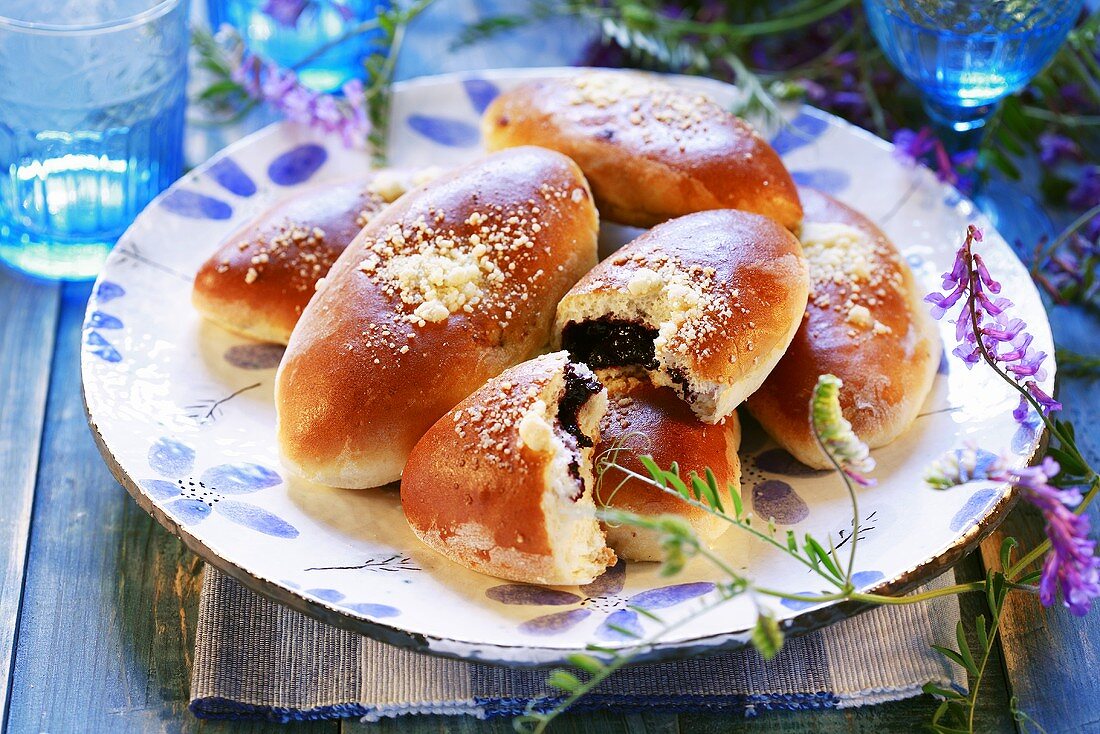 Sweet yeast buns with blueberry filling