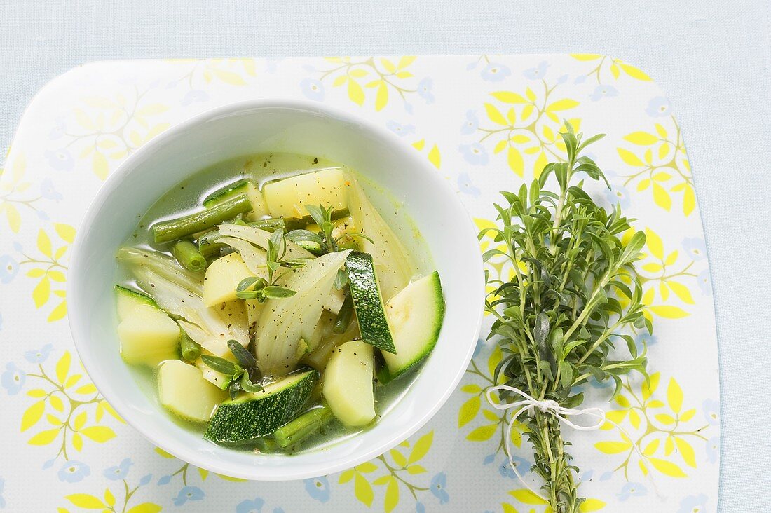 Summery minestrone with fennel, beans, courgettes