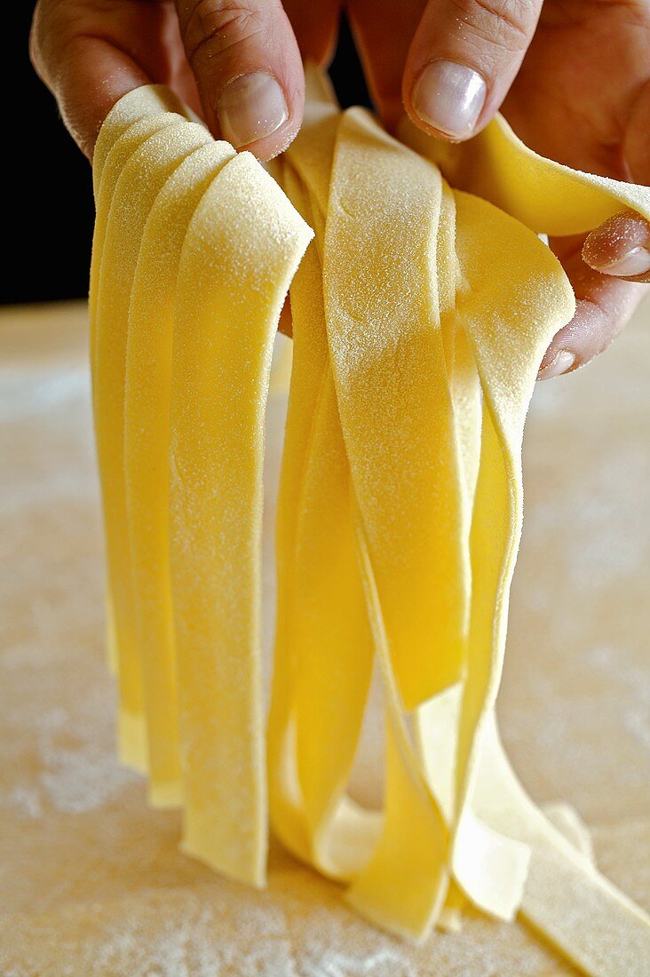 Selbstgemachte Pappardelle