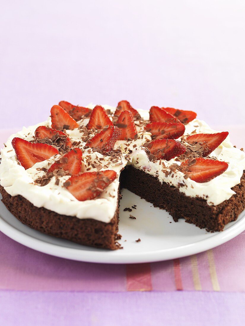 Schokoladenkuchen mit Erdbeeren für Diabetiker