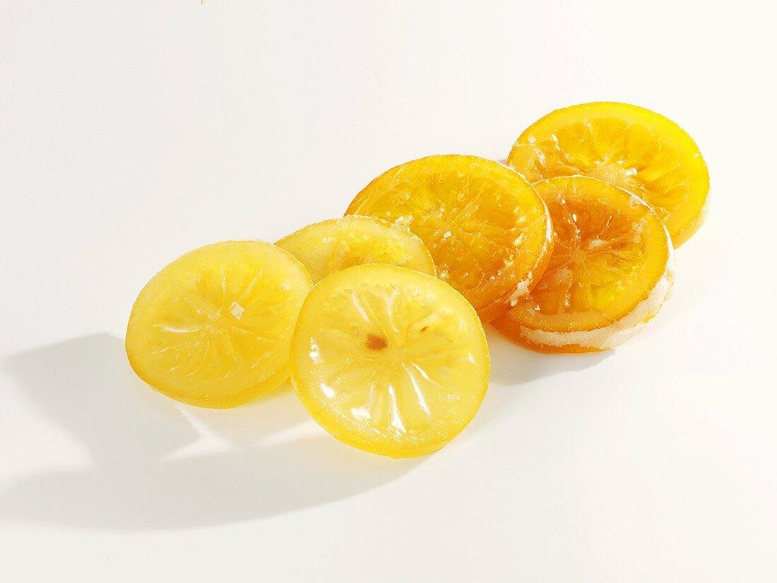 Kandierte Orangen- und Zitronenscheiben