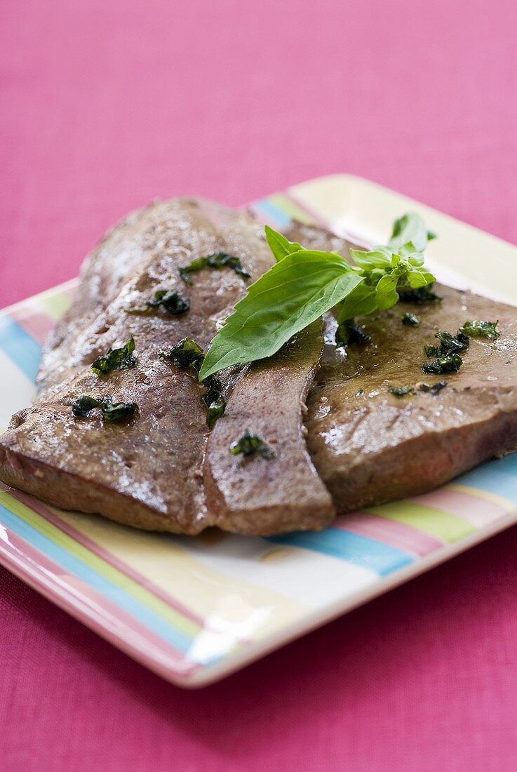 Fried calf's liver with basil