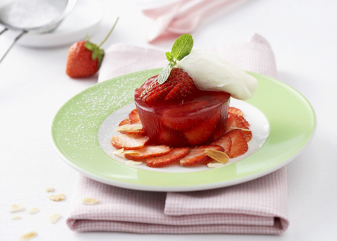 Strawberry jelly with whipped cream