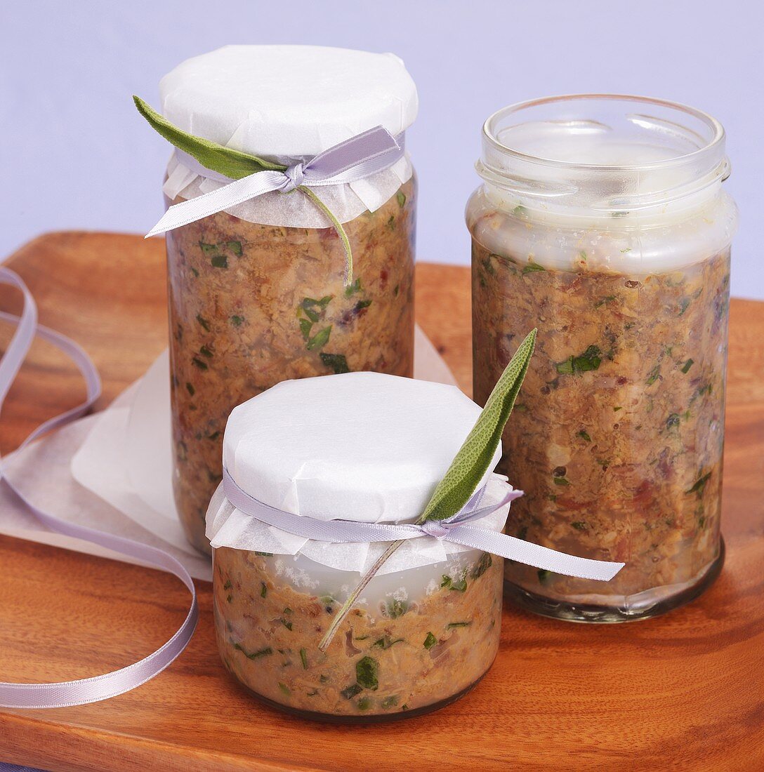 Rillettes with green pepper