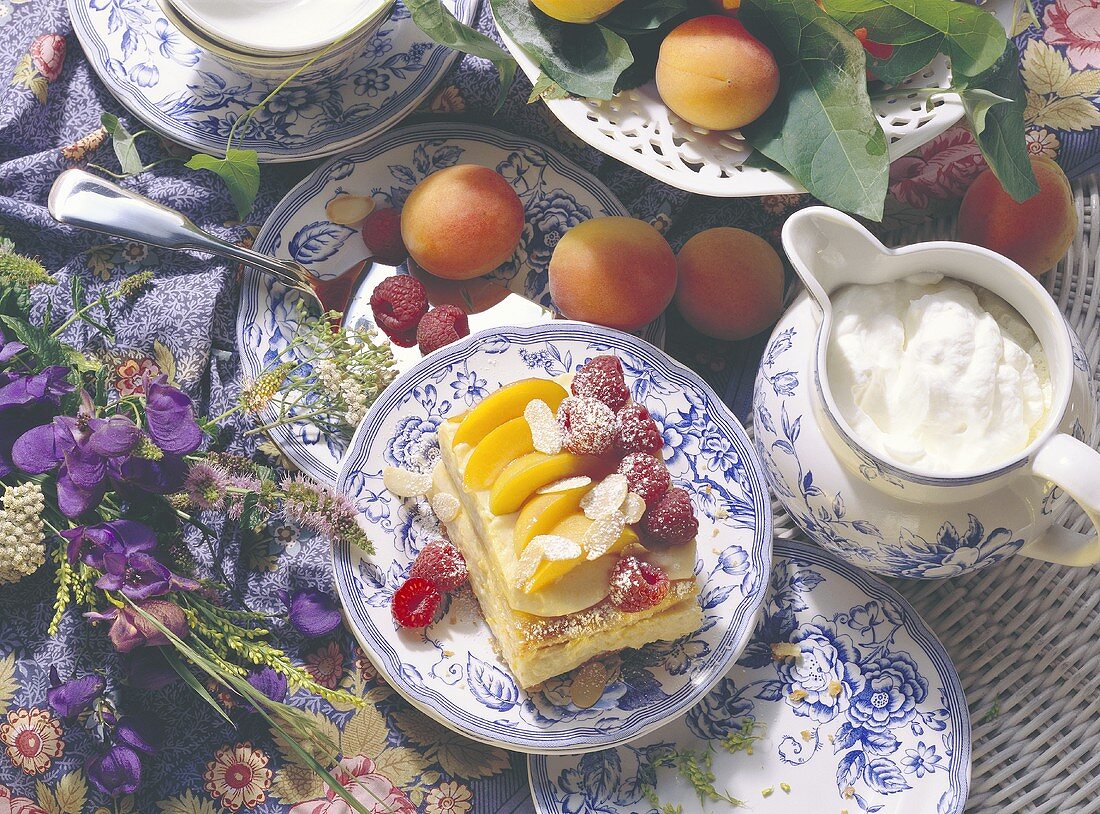 Apricot slices with raspberries
