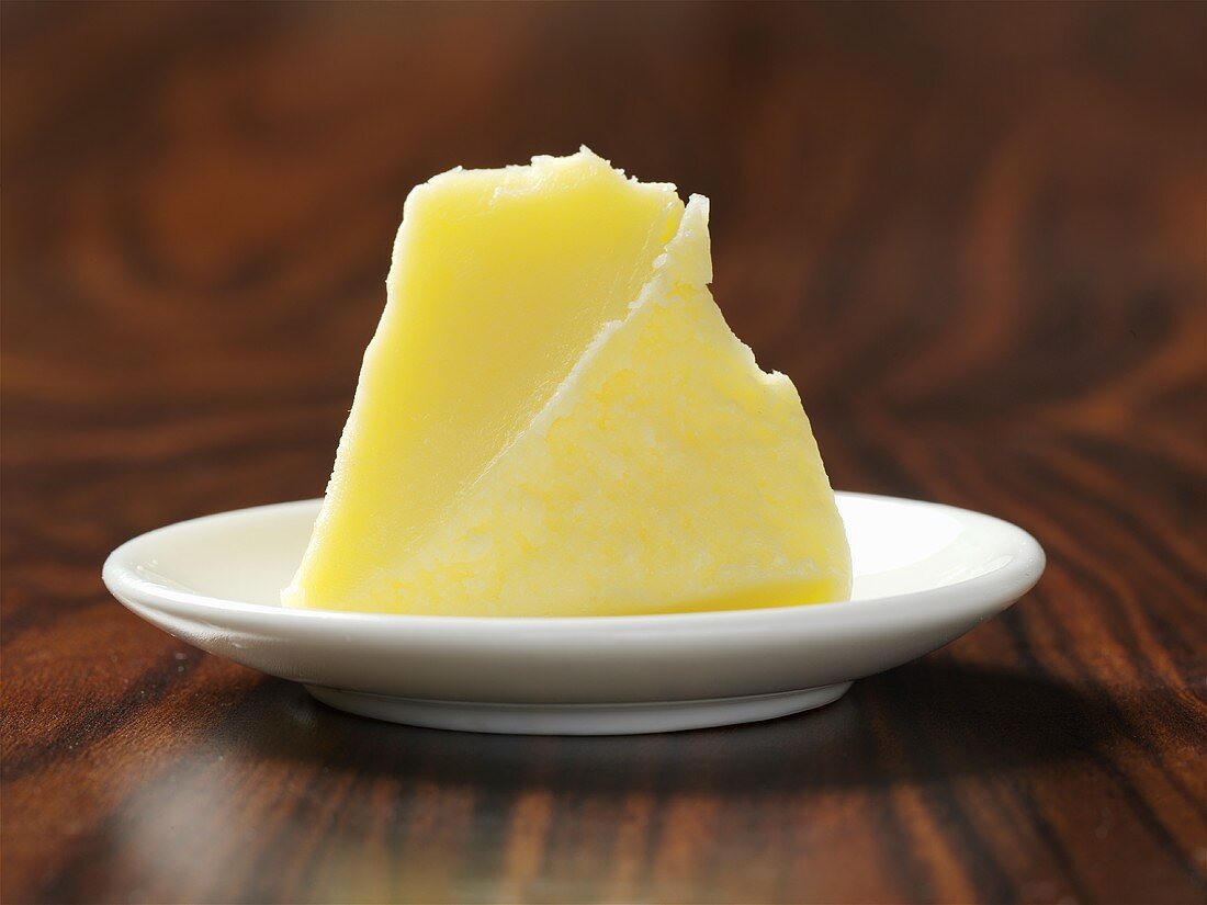 Butterschmalz auf Teller