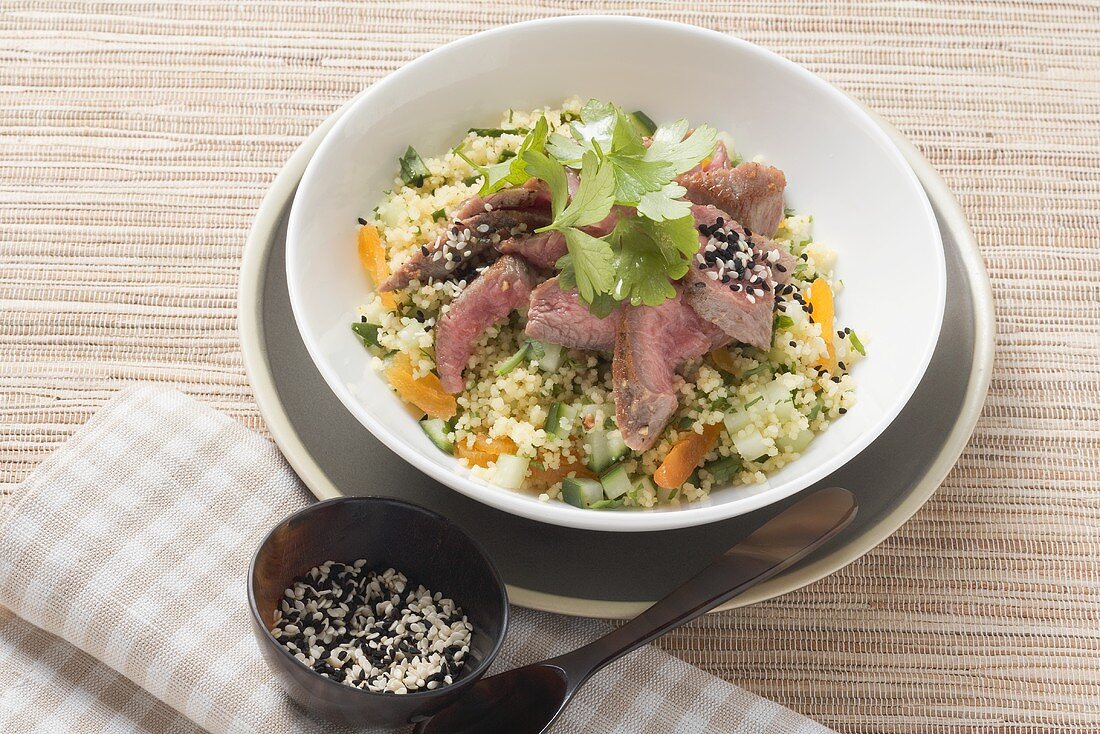 Lukewarm couscous with lamb