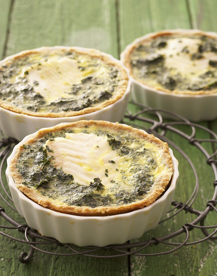 Cod and spinach quiches