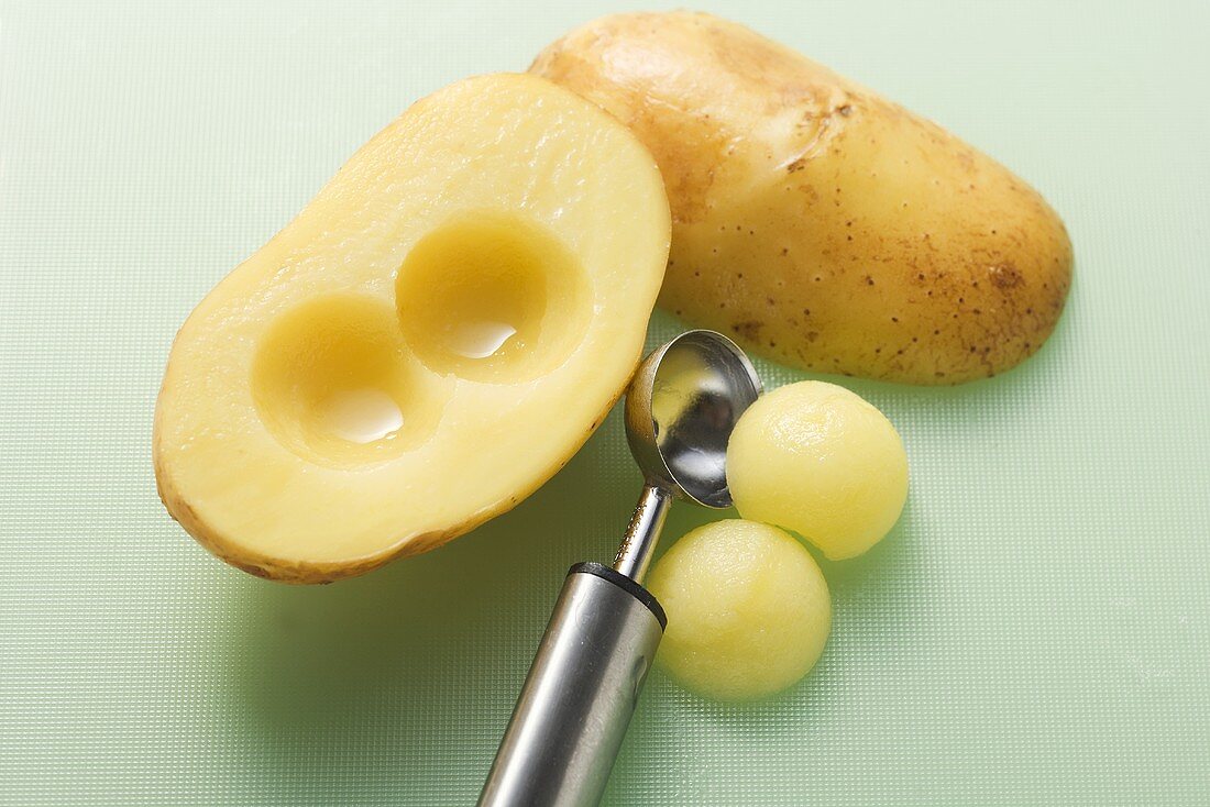 Kartoffel mit Kugelausstecher