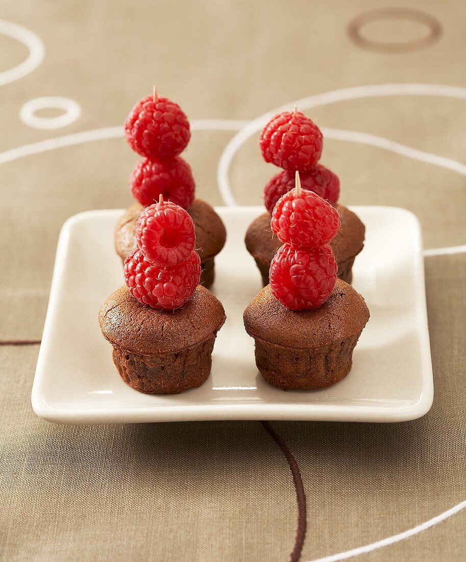 Chocolate muffins with raspberries