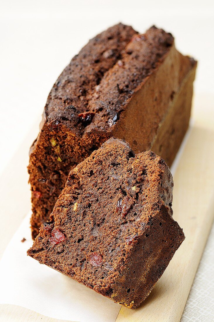 Chocolate cake with dried fruit