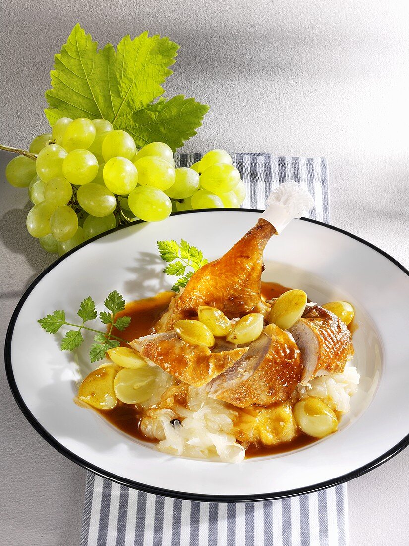 Roast pheasant with green grapes