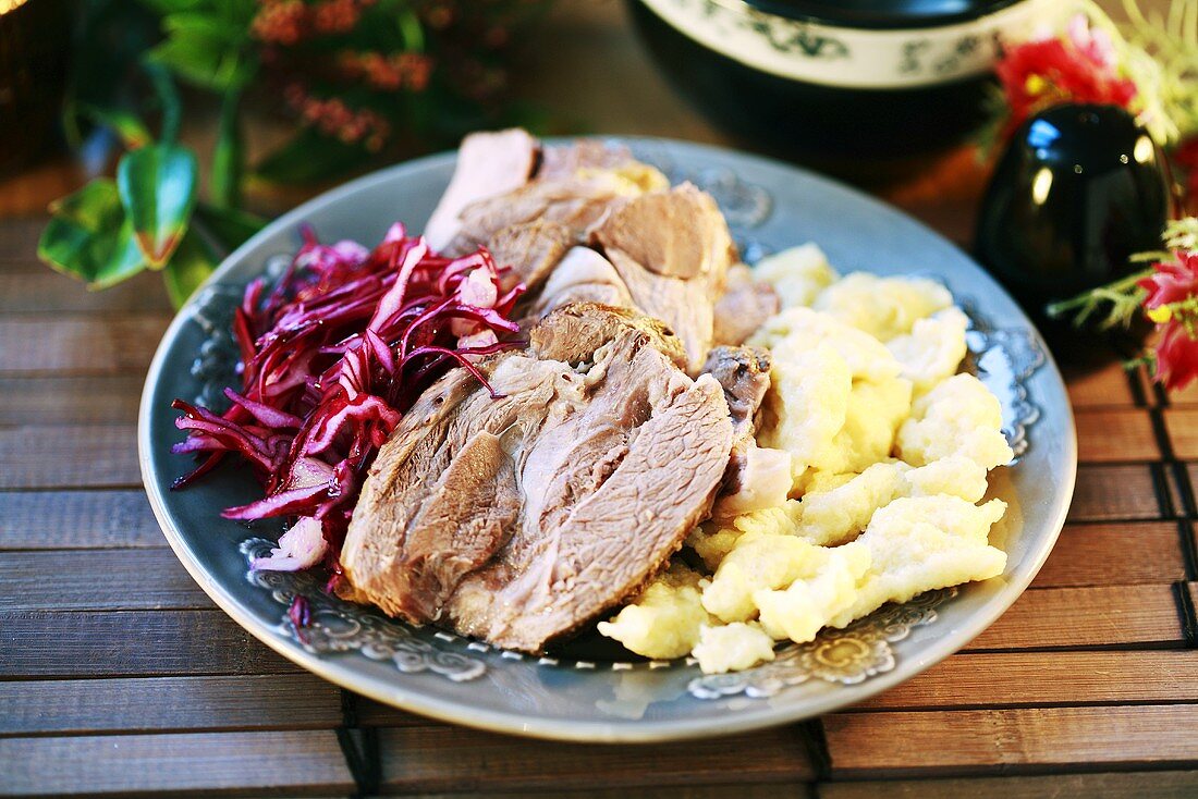 Roast lamb with spaetzli (egg noodles) and red cabbage