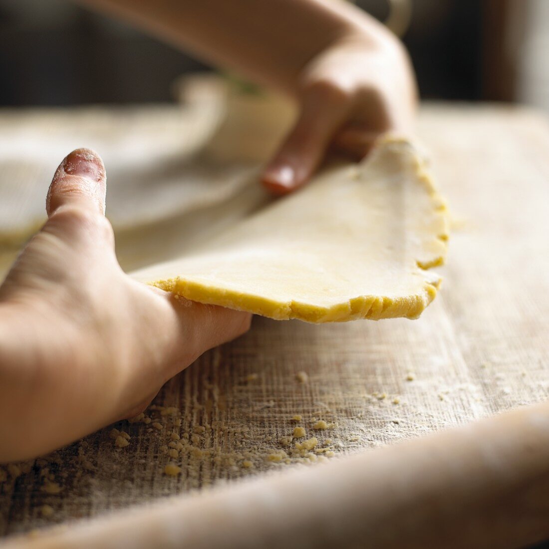 Turning pastry