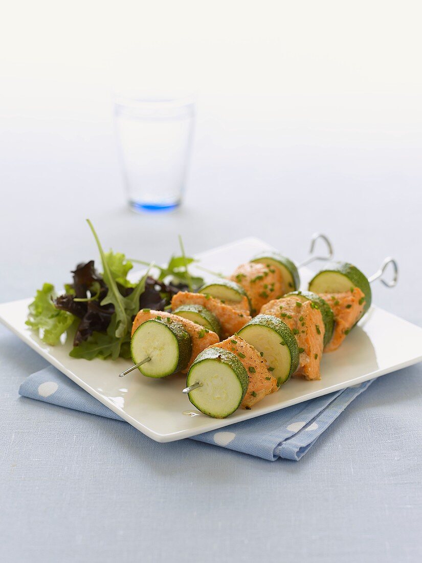 Salmon and courgette kebabs