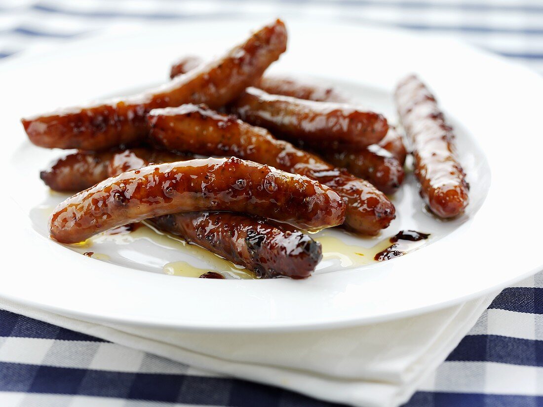 Sausages with honey and mustard sauce