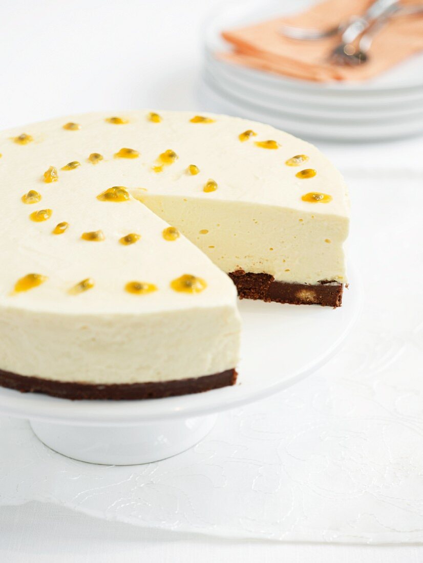 Cheesecake with passion fruit