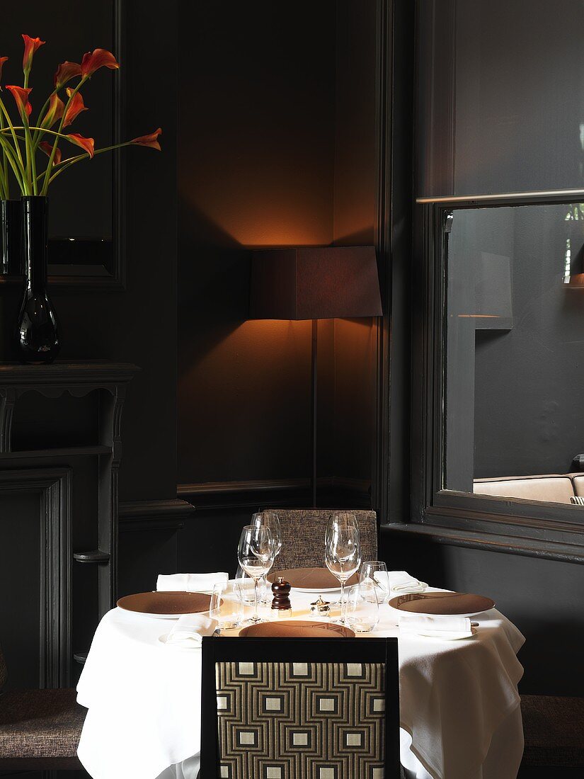 Gedeckter Tisch im Restaurant Launceston Place (London)